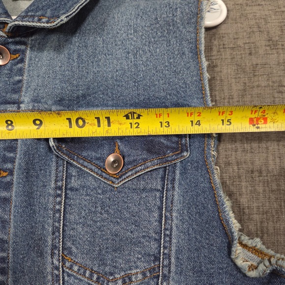 Our Universe Stranger Things Hellfire Club Denim Vest Men's M Demobat Slayer - Picture 10 of 10